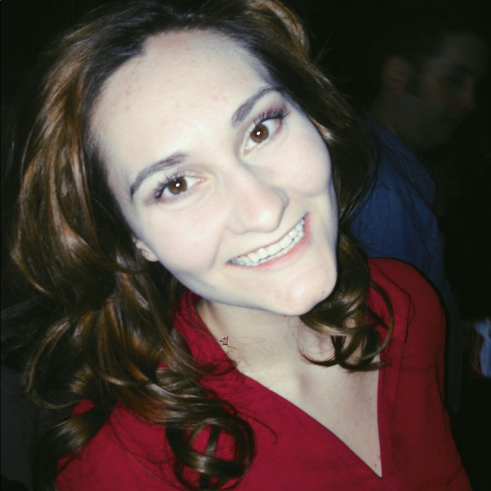 Meet your Posher, Lauren